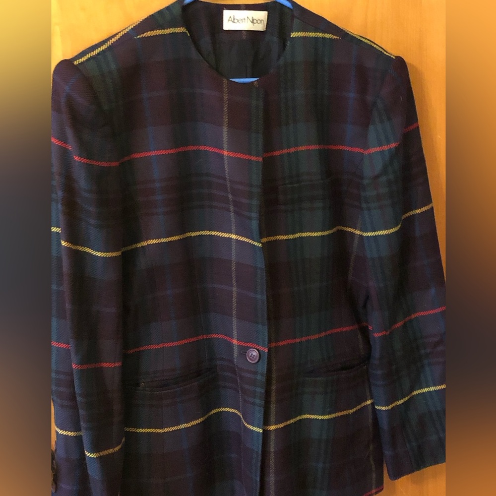 Albert Nipon Classic Plaid Wool Women's Jacket